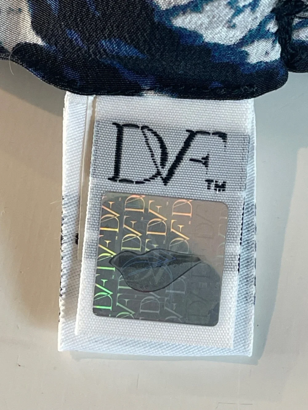 Diane von Furstenberg DVF 100% Silk Python Print Tailored Shorts | Size 0
